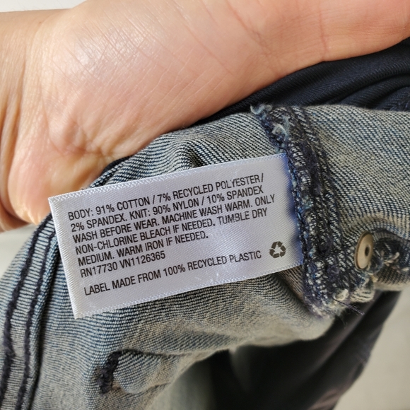 Isabel Maternity denim shorts - Picture 6 of 10